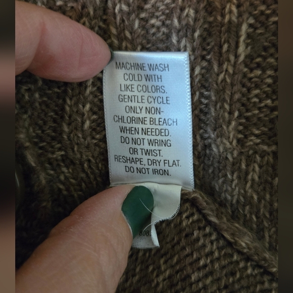 Croft & Barrow Brown Cardigan Size Small - Picture 5 of 5